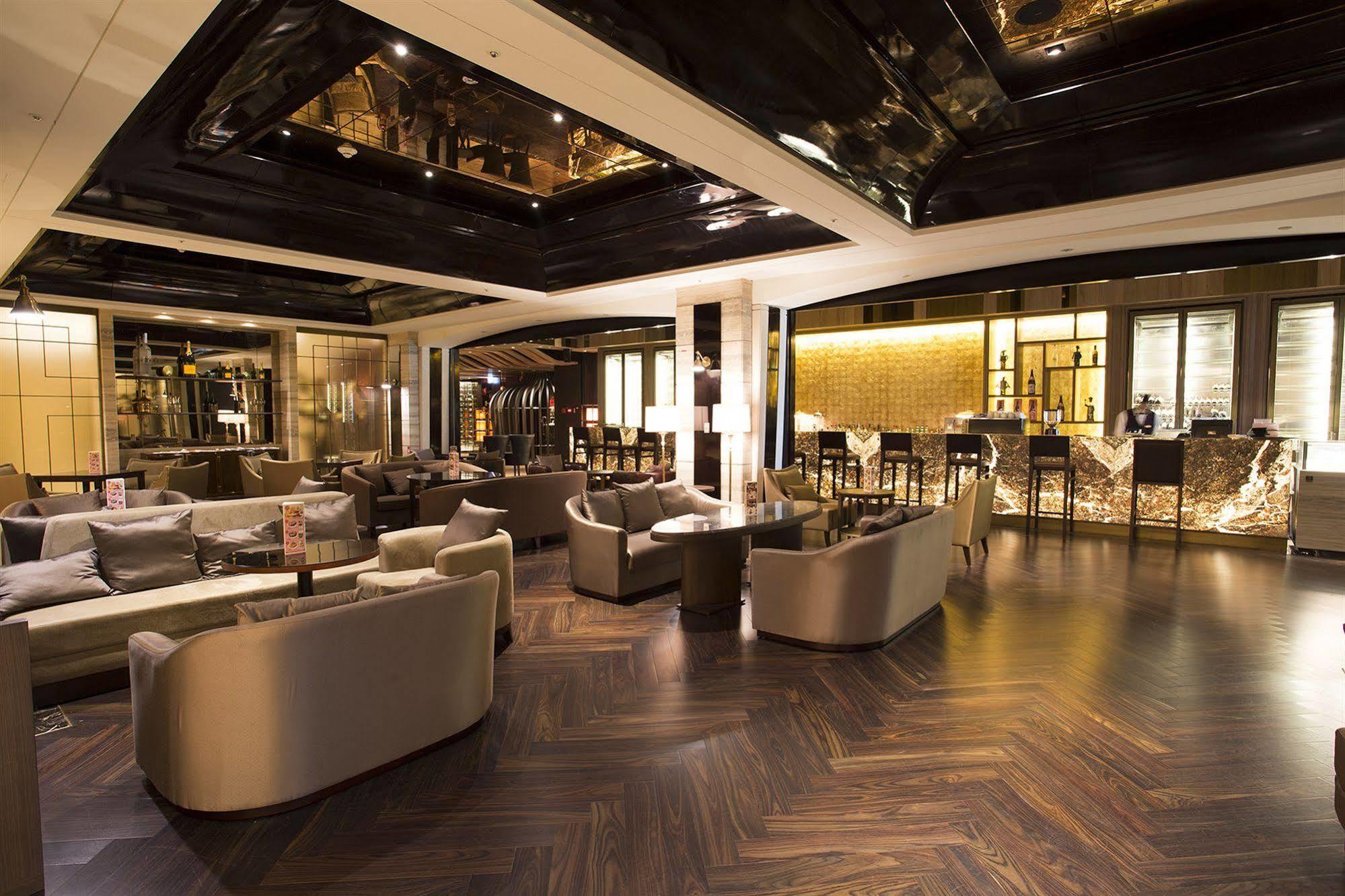 The Splendor Hotel Taichung Esterno foto